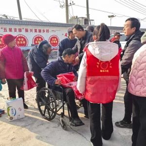 巩义市读书会联合开展“新春书香送温暖”活动