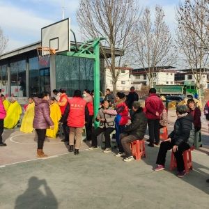 迎新年送关爱 辉县义工情暖卫辉盆窑村 定格红旗渠老夫妻67载幸福时光