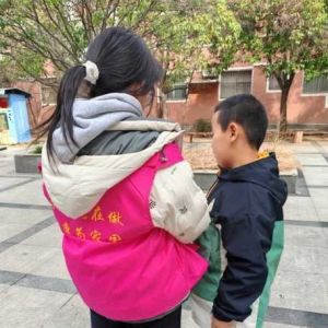 【焦作】滨河花园小区：2月16日下午暖心开展“护骨现在做 健康为家国”公益活动