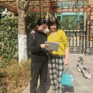 【洛阳】恒大绿洲社区：2月23日暖心开展“护骨现在做 健康为家国”公益活动