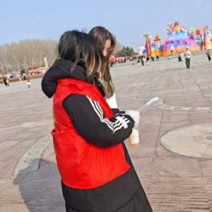 【济源】：双桥花园2月24日暖心开展“护骨现在做 健康为家国”公益活动