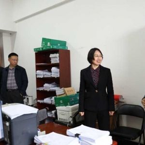 收心凝斗志启航新征程——荥阳法院新春开工首日展现奋斗新貌