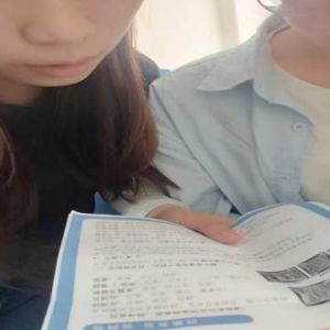 【洛阳】5月20日夏明星开展第2场“护骨现在做 健康为家国”公益活动