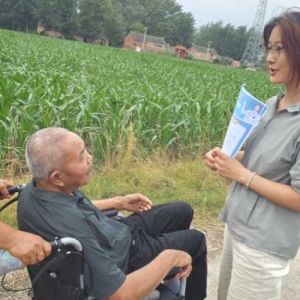 【商丘】7月16日赵洁开展第二场“护骨现在做 健康为家国”公益活动